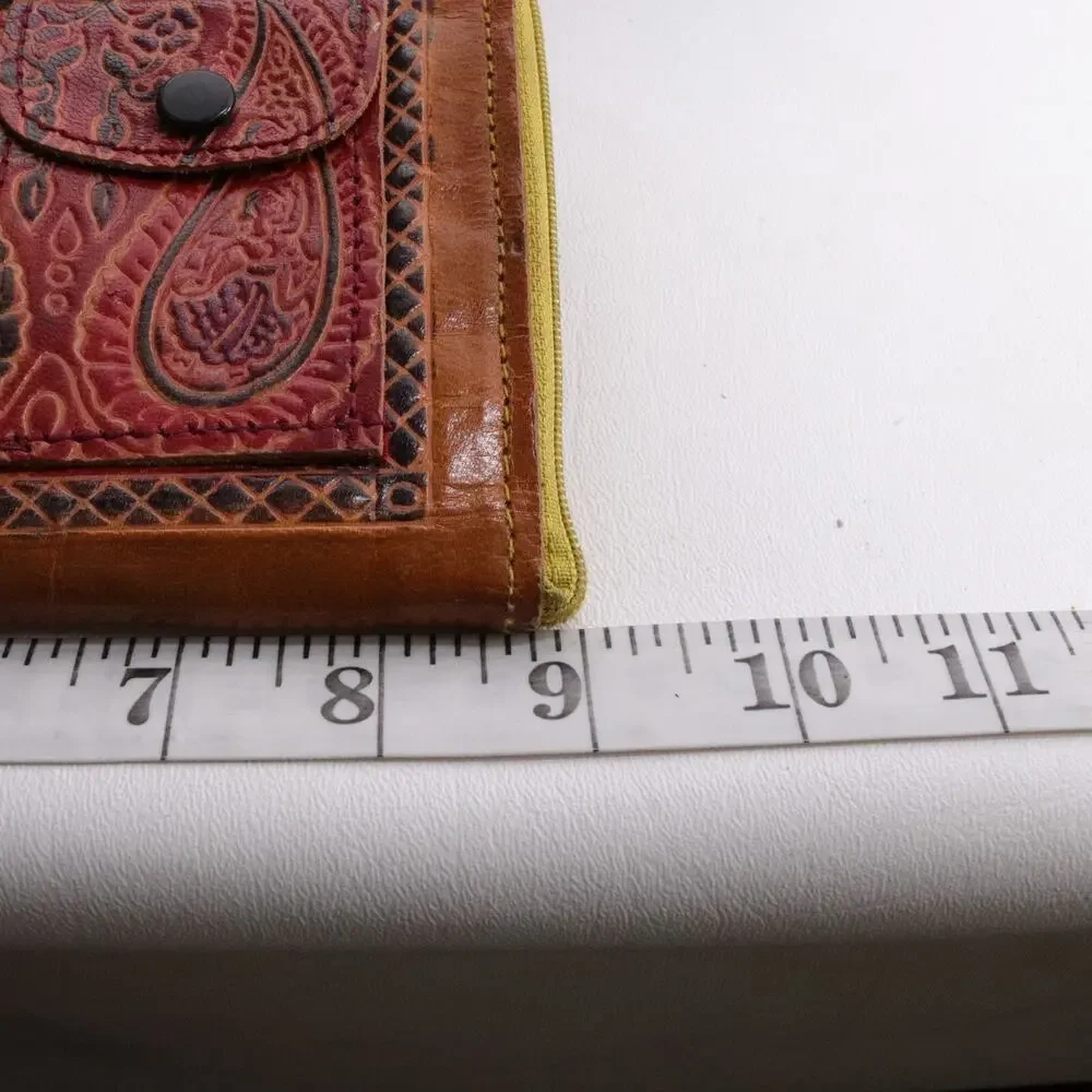Bohemian Style Wallet Women Red Paisley Leather Tri Pocket Clutch Zip Cards
